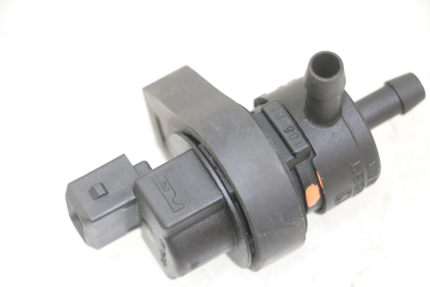 photo de AIR PRESSURE SENSOR PEUGEOT ELYSTAR 125 (2002 - 2007)