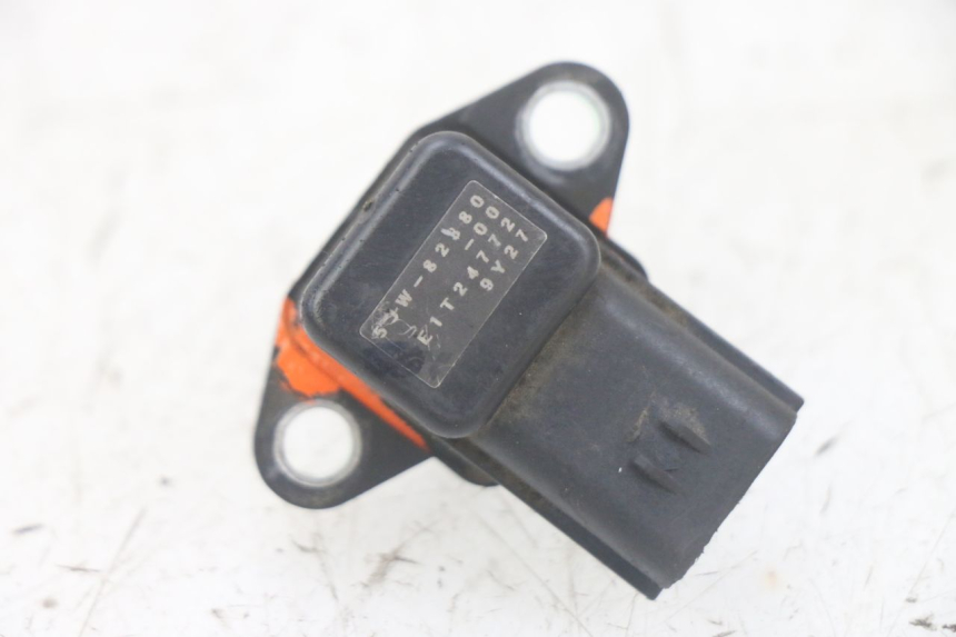 photo de AIR PRESSURE SENSOR YAMAHA FJR ABS 1300 (2006 - 2012) - Main view