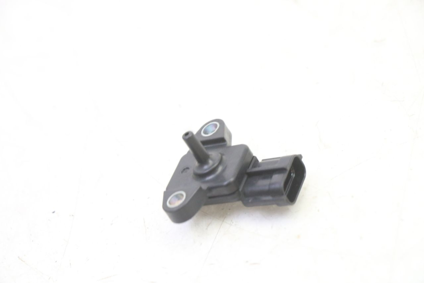 photo de AIR PRESSURE SENSOR YAMAHA FZ6 FAZER S2 600 (2007 - 2011)