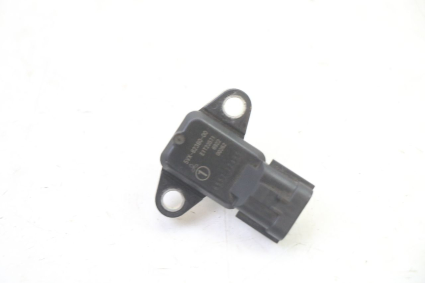 photo de AIR PRESSURE SENSOR YAMAHA FZ6 FAZER S2 600 (2007 - 2011)
