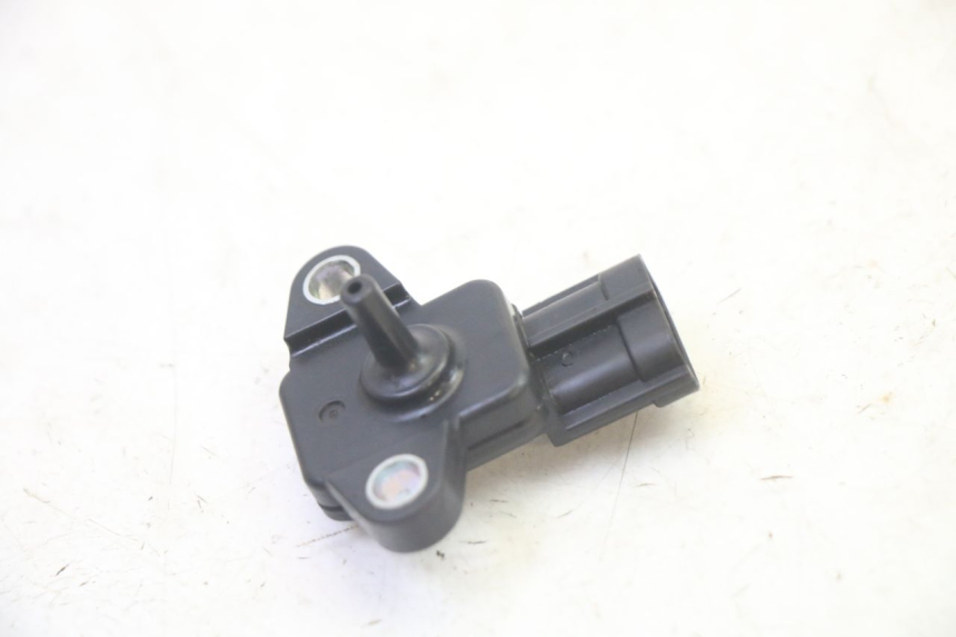 photo de AIR PRESSURE SENSOR YAMAHA FZ6 N FAZER 600 (2004 - 2006)