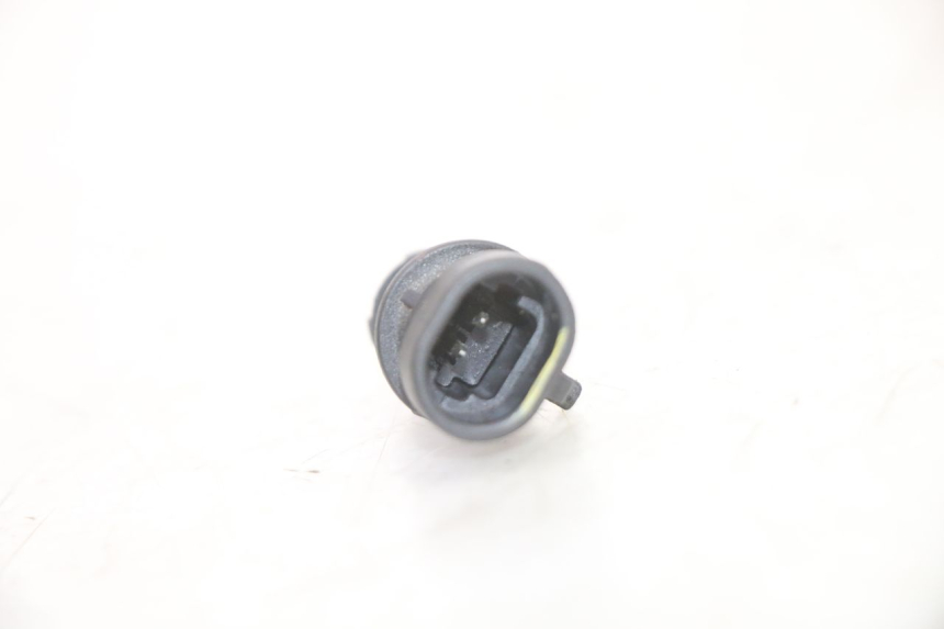photo de AIR PRESSURE SENSOR BMW G310 R 310 (2016 - 2020)