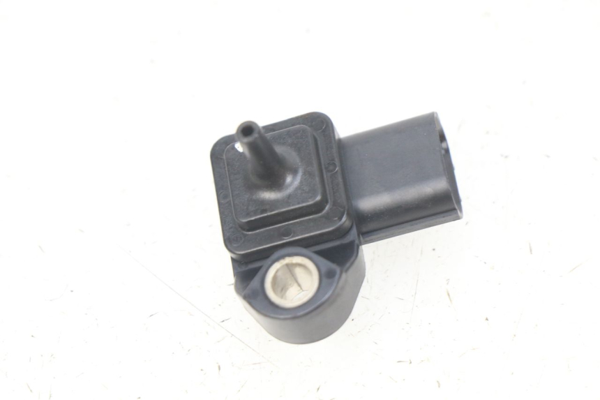 photo de AIR PRESSURE SENSOR HONDA CBRF CBR-F PC41 600 (2011 - 2013)