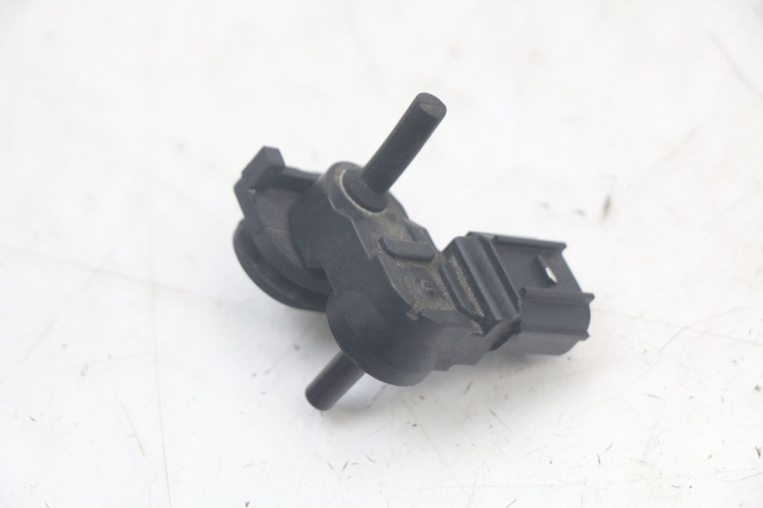 photo de AIR PRESSURE SENSOR KAWASAKI ER-6 ER6 N 650 (2012 - 2016)