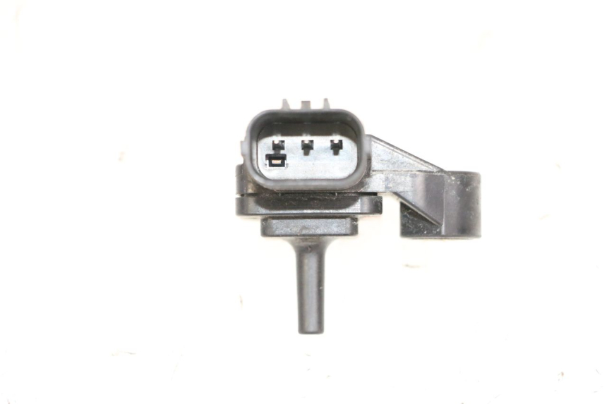 photo de AIR PRESSURE SENSOR YAMAHA MT-07 MT07 ABS 700 (2018 - 2020) - Zoom on usage condition