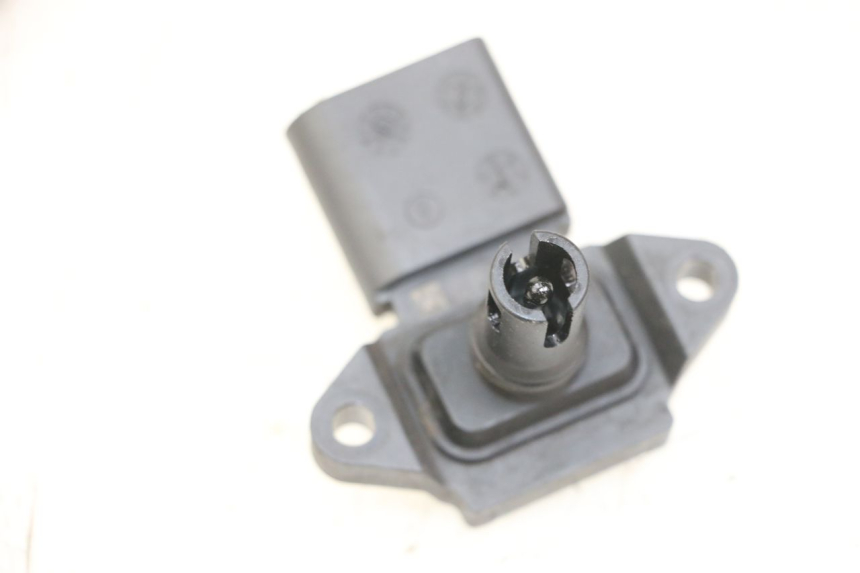 photo de AIR PRESSURE SENSOR PEUGEOT ELYSTAR 125 (2002 - 2007)