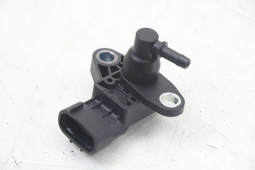 photo de AIR PRESSURE SENSOR ROYAL ENFIELD CONTINENTAL GT 650 (2019 - 2024)