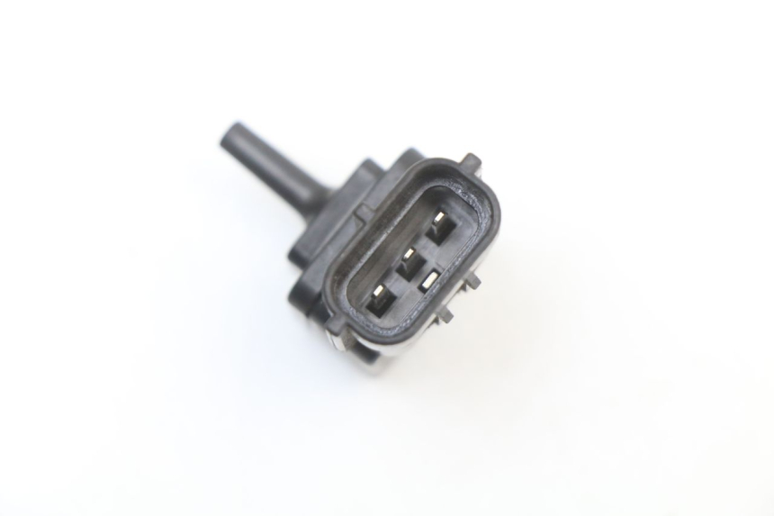 photo de AIR PRESSURE SENSOR SUZUKI BURGMAN 125 (2007 - 2014)