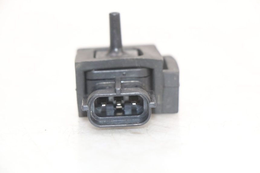 photo de AIR PRESSURE SENSOR SUZUKI BURGMAN 125 (2007 - 2014)