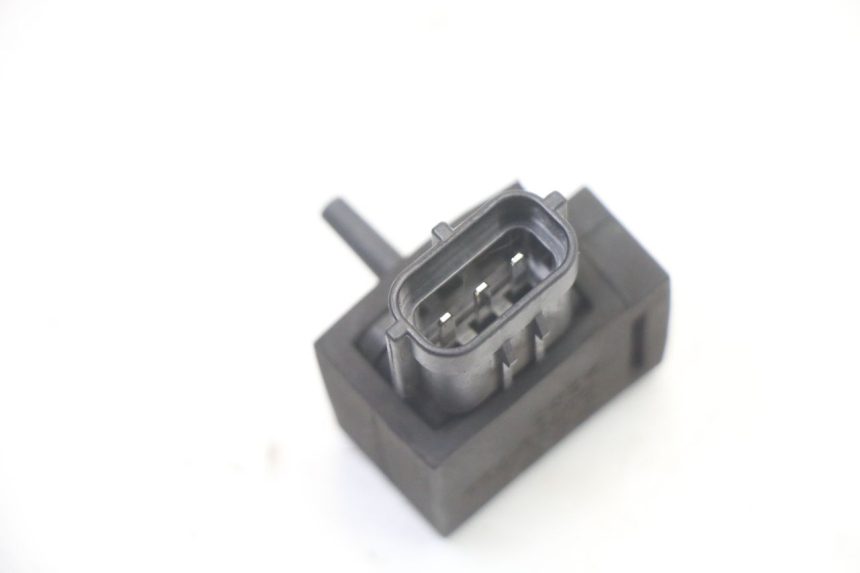 photo de AIR PRESSURE SENSOR SUZUKI BURGMAN 125 (2015 - 2017)