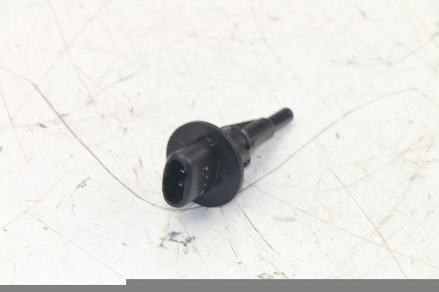 photo de AIR PRESSURE SENSOR YAMAHA X-MAX ABS 125 (2010 - 2014)