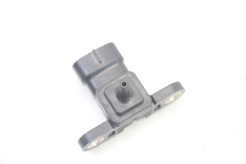 photo de AIR PRESSURE SENSOR YAMAHA X-MAX XMAX 125 (2010 - 2014)