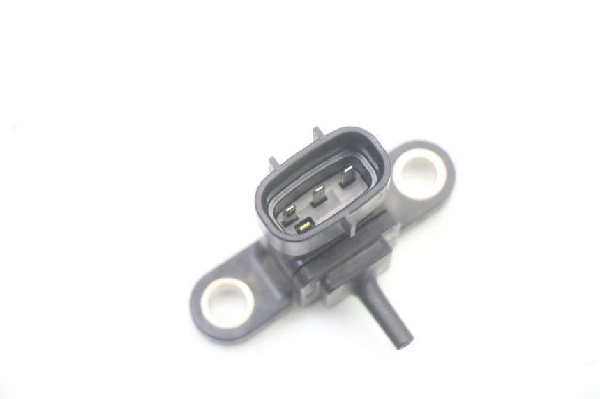 photo de AIR PRESSURE SENSOR YAMAHA X-MAX XMAX 125 (2010 - 2014)