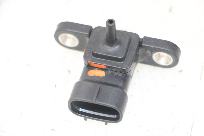 photo de AIR PRESSURE SENSOR YAMAHA X-MAX XMAX 125 (2010 - 2014)