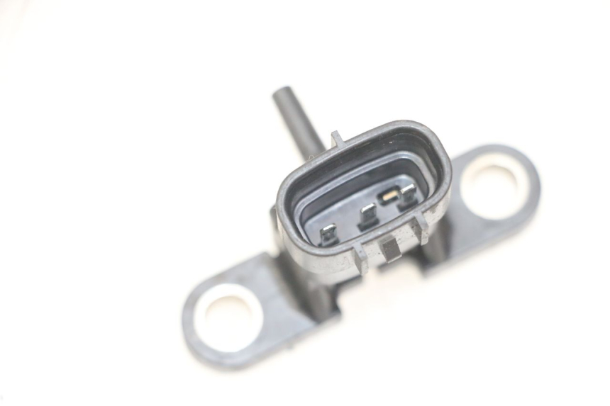 photo de AIR PRESSURE SENSOR YAMAHA XMAX X-MAX 125 (2006 - 2009)