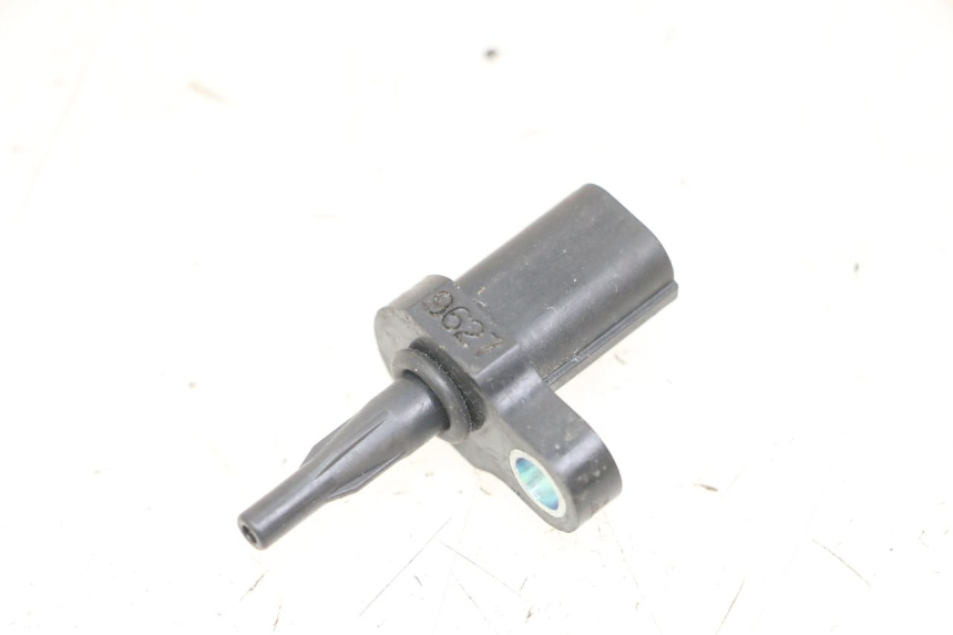 photo de AIR PRESSURE SENSOR YAMAHA XJ6 ABS 600 (2008 - 2016)