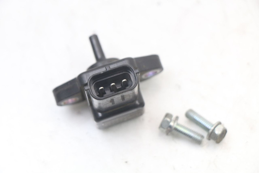 photo de AIR PRESSURE SENSOR YAMAHA FJR ABS 1300 (2006 - 2012)