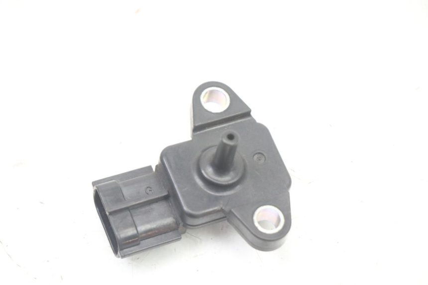 photo de AIR PRESSURE SENSOR YAMAHA FZ6 FAZER S2 600 (2007 - 2011)