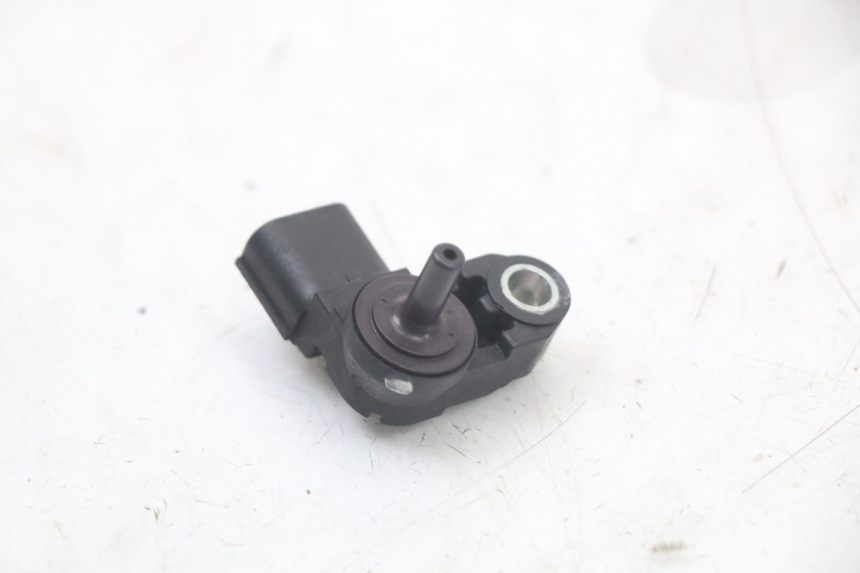 photo de AIR PRESSURE SENSOR YAMAHA XJ6 ABS 600 (2008 - 2016)