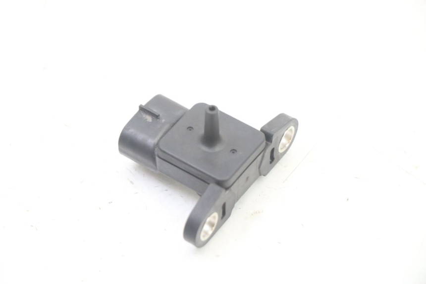 photo de AIR PRESSURE SENSOR YAMAHA YP X-MAX XMAX 400 (2014 - 2017)