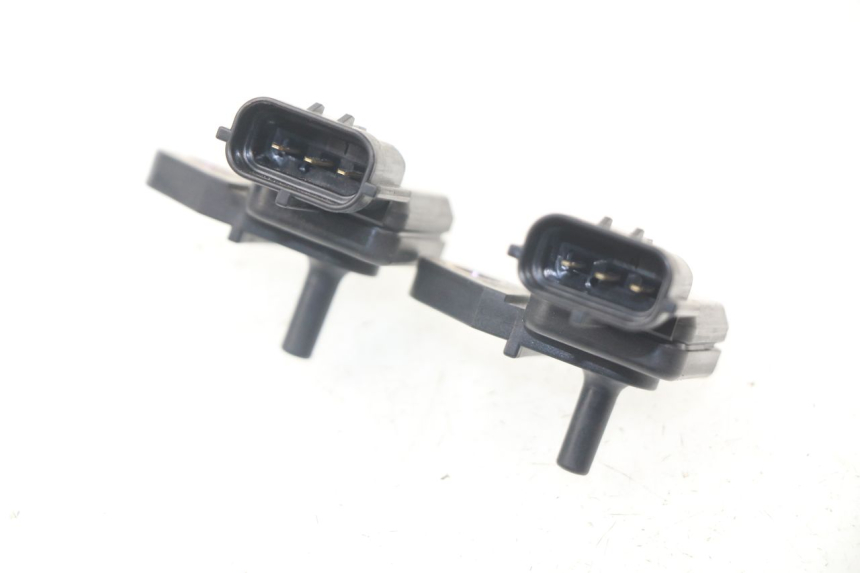 photo de AIR PRESSURE SENSOR KAWASAKI ZX-6R ZX6R 636 (2003 - 2004)
