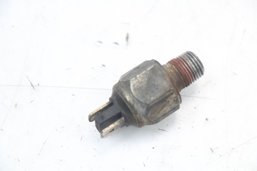 photo de BRAKE OIL PRESSURE SENSOR HARLEY DAVIDSON SPORTSTER XL CUSTOM 883 (1999 - 2006)