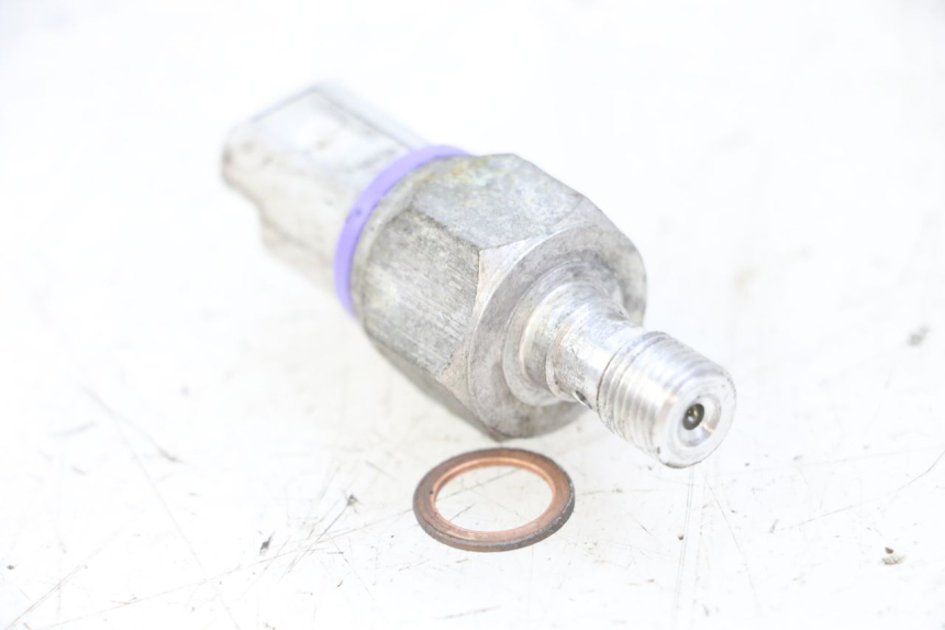 photo de BRAKE OIL PRESSURE SENSOR PIAGGIO MP3 LT 300 (2010 - 2016)