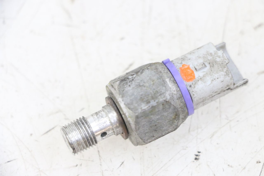 photo de BRAKE OIL PRESSURE SENSOR PIAGGIO MP3 LT 300 (2010 - 2016)