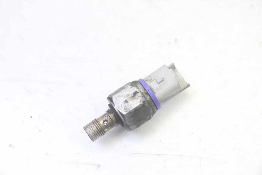 photo de BRAKE OIL PRESSURE SENSOR PIAGGIO MP3 LT 300 (2010 - 2016) - Main view