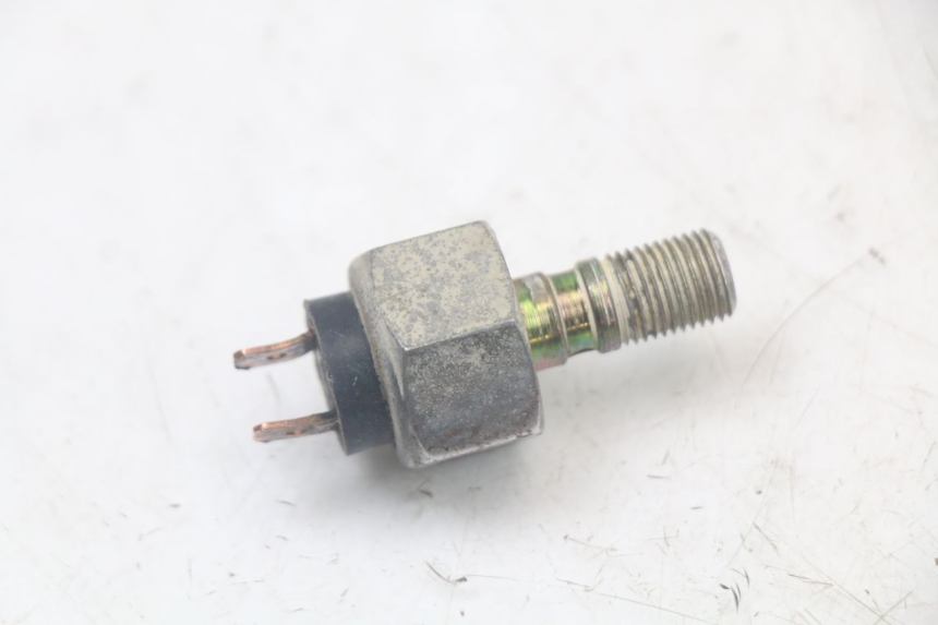 photo de OIL BRAKE PRESSURE SENSOR PEUGEOT XP6 50 (1997 - 2003)