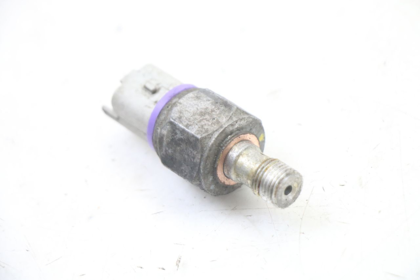 photo de OIL BRAKE PRESSURE SENSOR PIAGGIO MP3 LT 400 (2007 - 2012)