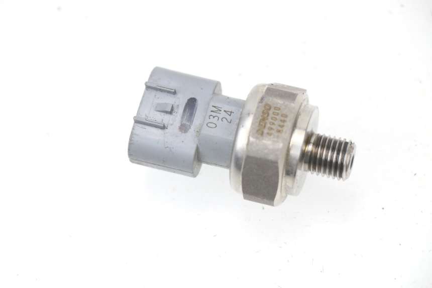 photo de OIL PRESSURE SENSOR HONDA VFR F 1200 (2010 - 2015)