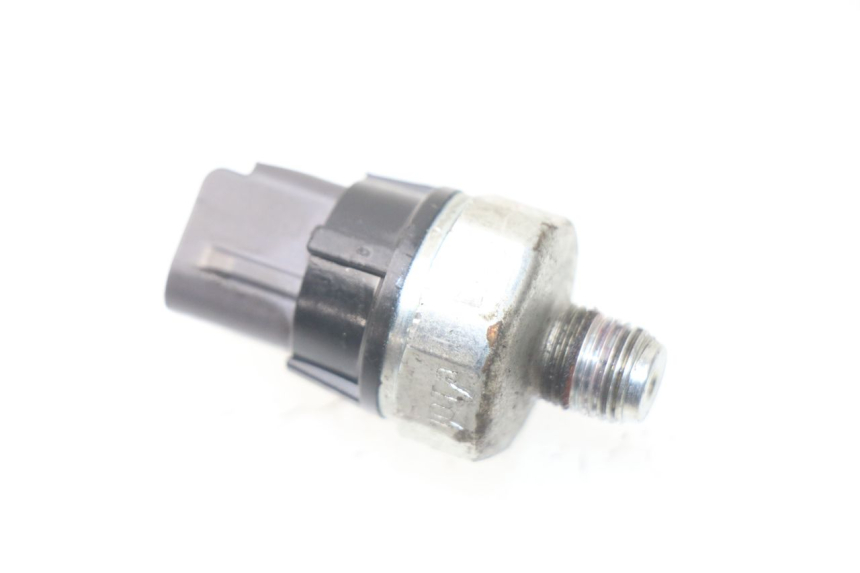 photo de OIL PRESSURE SENSOR HONDA INTEGRA NC D 750 (2016 - 2018)