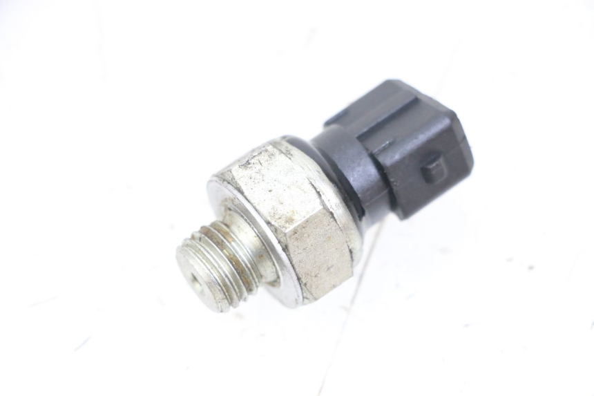 photo de OIL PRESSURE SENSOR MOTO GUZZI NORGE 8V GT 1200 (2011 - 2016)