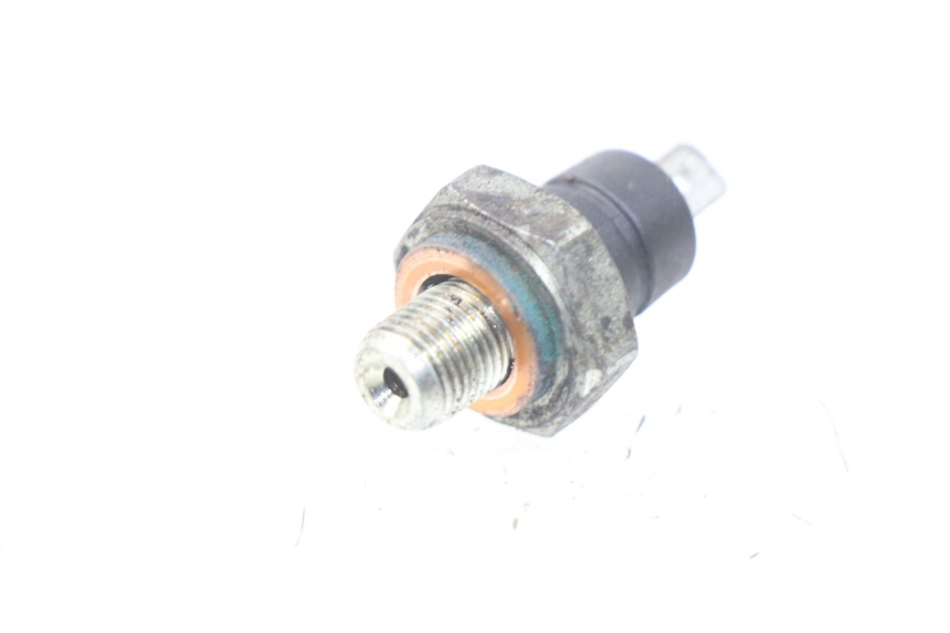 photo de OIL PRESSURE SENSOR PIAGGIO CARNABY 125 (2007 - 2011)