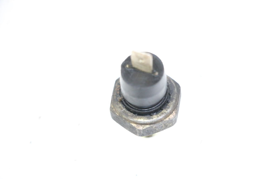 photo de OIL PRESSURE SENSOR PIAGGIO MP3 125 (2006 - 2014)