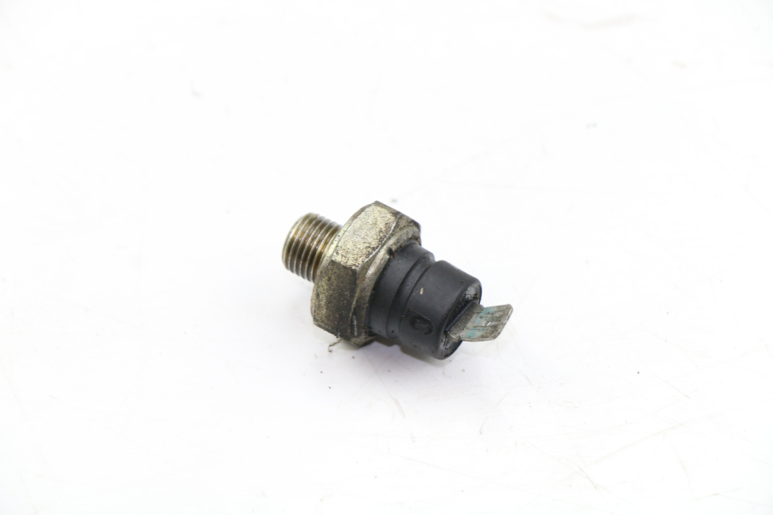 photo de OIL PRESSURE SENSOR PIAGGIO VESPA GRANTURISMO 125 (2003 - 2007)