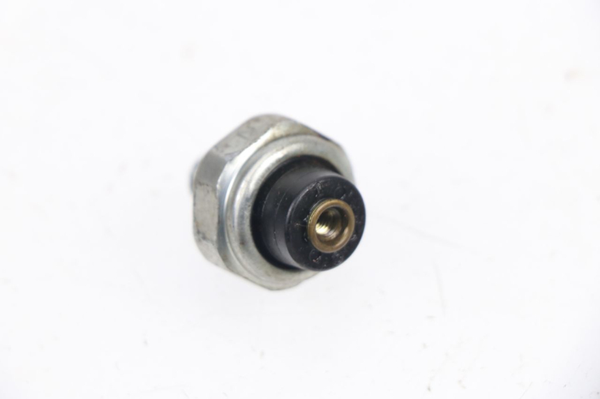 photo de OIL PRESSURE SENSOR SUZUKI GSXF GSX F 600 (1988 - 1997)