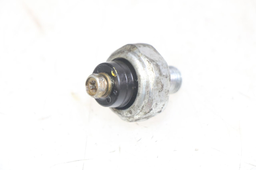 photo de OIL PRESSURE SENSOR SUZUKI SV N 650 (1999 - 2002)