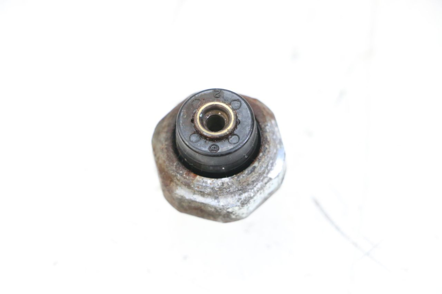 photo de OIL PRESSURE SENSOR SUZUKI SV S 650 (1999 - 2002)