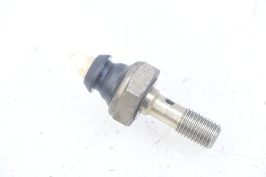 photo de OIL PRESSURE SENSOR TRIUMPH SPRINT ST 955 (1999 - 2001)