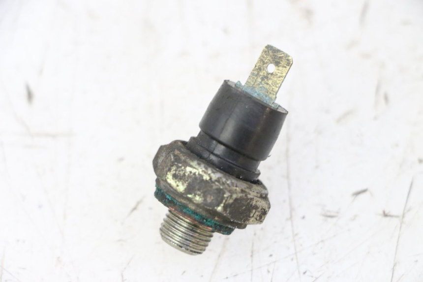 photo de OIL PRESSURE SENSOR PIAGGIO X9 EVOLUTION 125 (2003 - 2007)