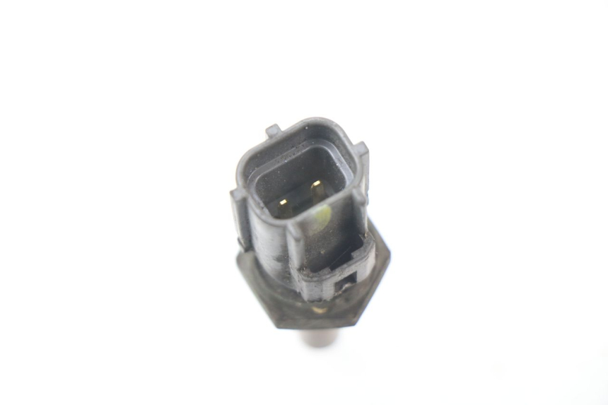 photo de WATER TEMPERATURE SENSOR SUZUKI BURGMAN 650 (2002 - 2004)