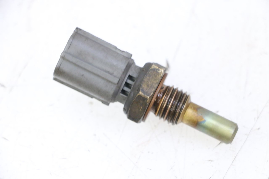 photo de WATER TEMPERATURE SENSOR SUZUKI BURGMAN 125 (2007 - 2014)