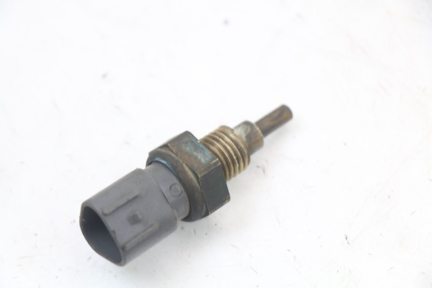 photo de WATER TEMPERATURE SENSOR HONDA FES S-WING SWING 125 (2007 - 2015)