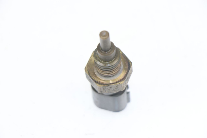 photo de WATER TEMPERATURE SENSOR HONDA FES S-WING SWING ABS 125 (2007 - 2015)