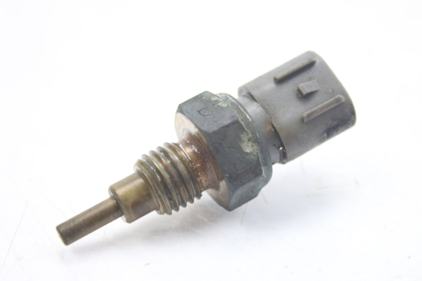 photo de WATER TEMPERATURE SENSOR HONDA VFR FI RC46 800 (1998 - 2001)