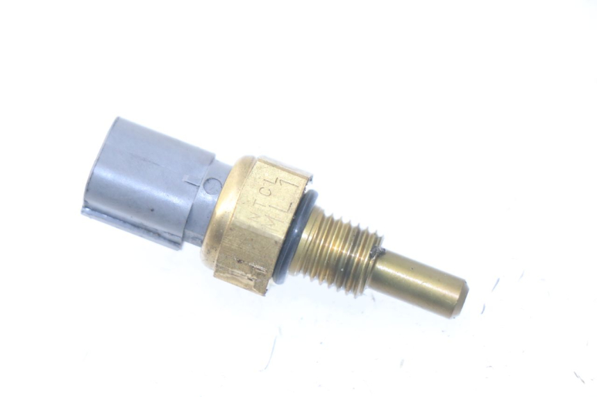 photo de WATER TEMPERATURE SENSOR HONDA INTEGRA NC D 750 (2016 - 2018)