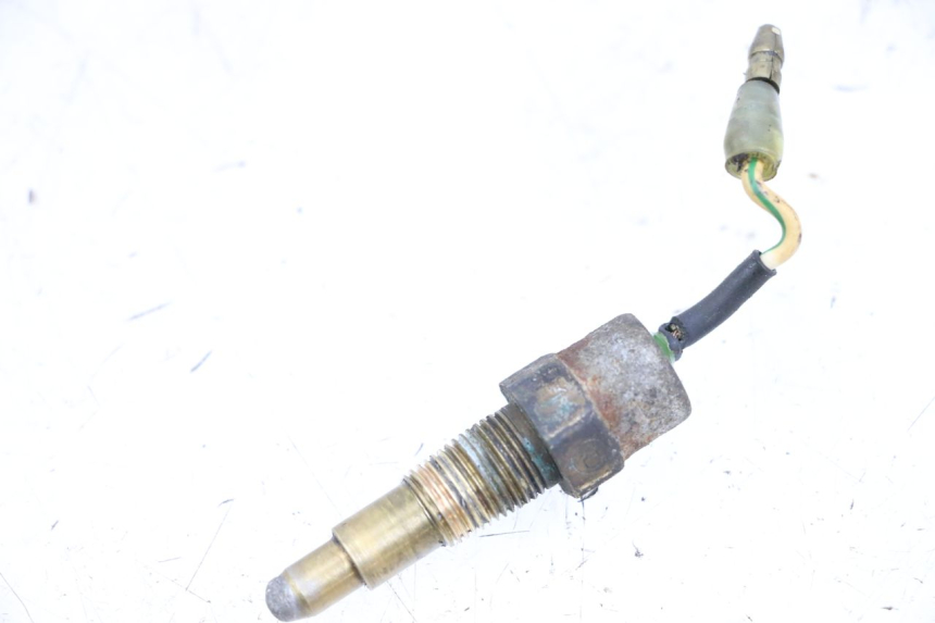 photo de WATER TEMPERATURE SENSOR KAWASAKI KDX 125 (1990 - 1991)