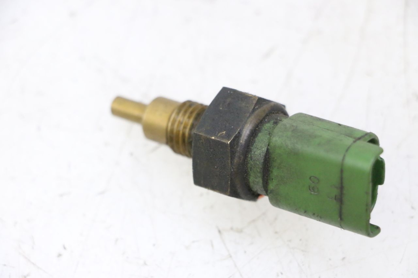photo de WATER TEMPERATURE SENSOR PIAGGIO MP3 RL 250 (2007 - 2010)